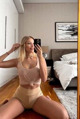 Jessica, 24