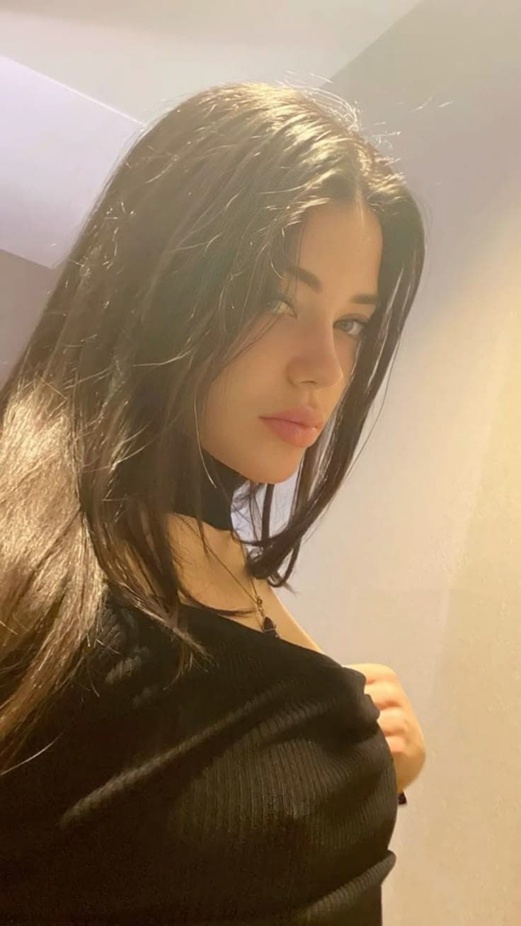 Nita, 22