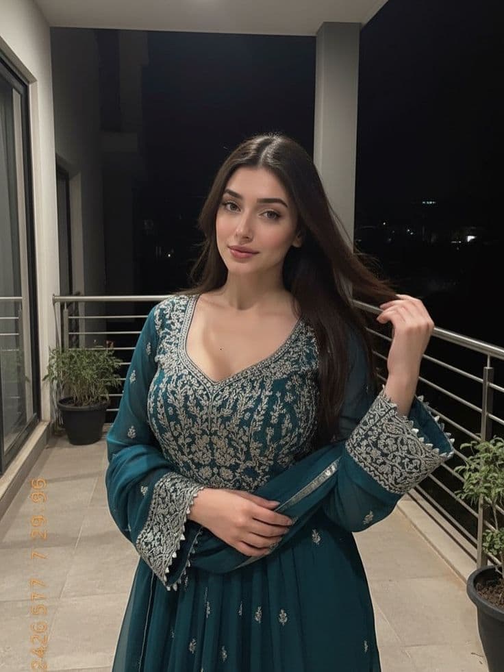 Uzma photo 2