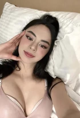 Elvira, 23